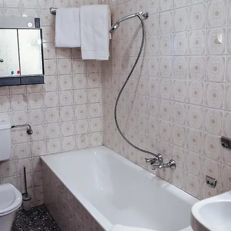 Madseiterhof Гостевой дом Тукс