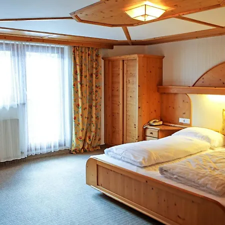 Madseiterhof 3* Тукс